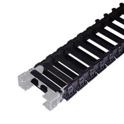 Cable carrier, Skid type, 95mm per link, W200 x H56mm inner room, 150 Bending radius, Both hinge open lids Cable carrier, Skid type, 95mm per link, W200 x H56mm inner room, 150 Bending radius, Both hinge open lids